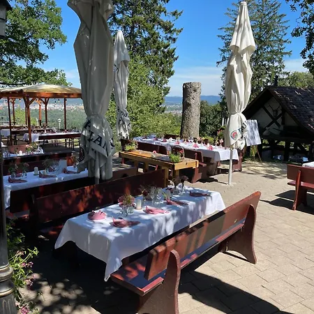 Zum Roseneggle Apartamento *